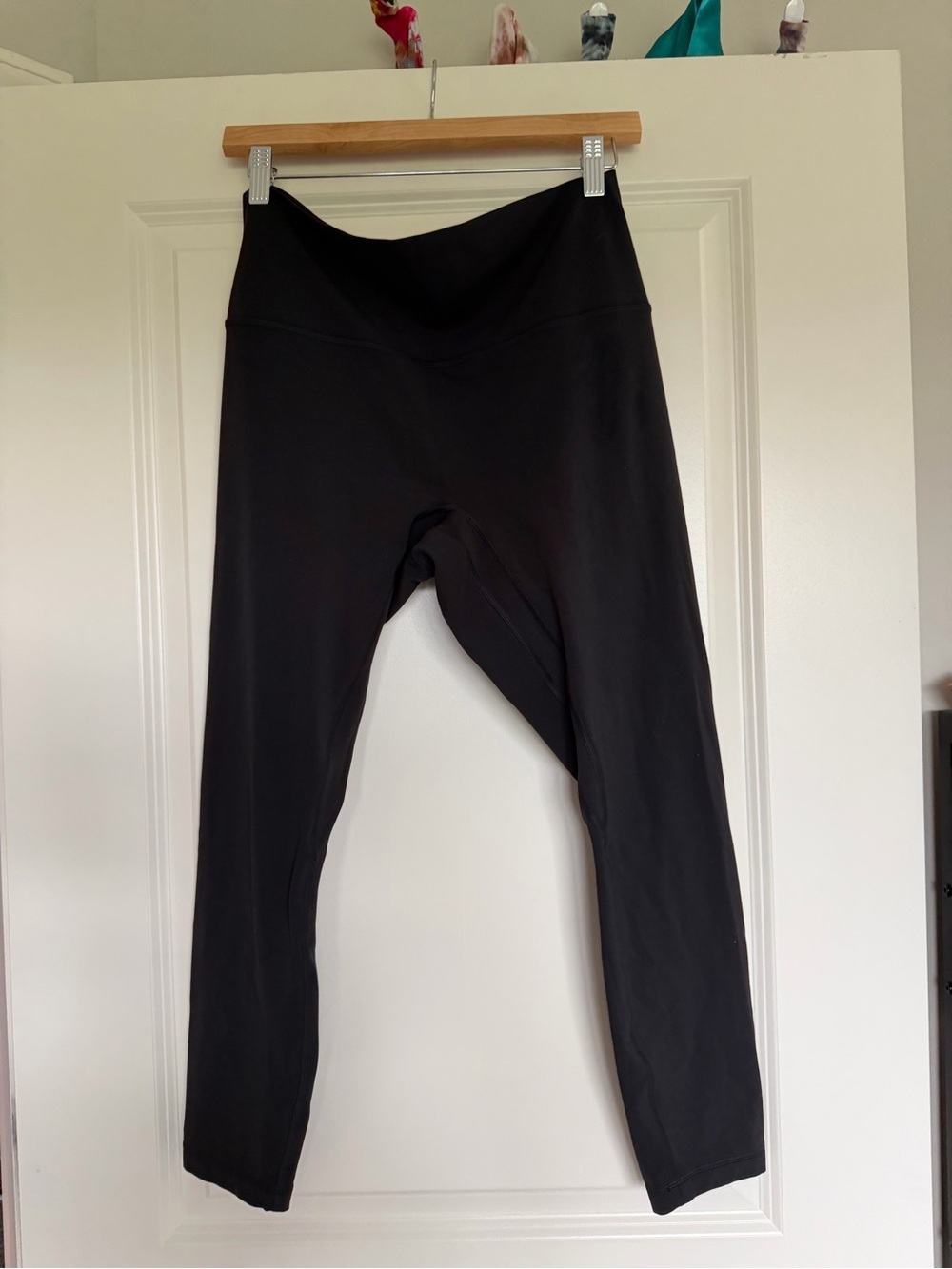 Lululemon Align No Line High-Rise Pant 25"
Black - Picture 6 of 9